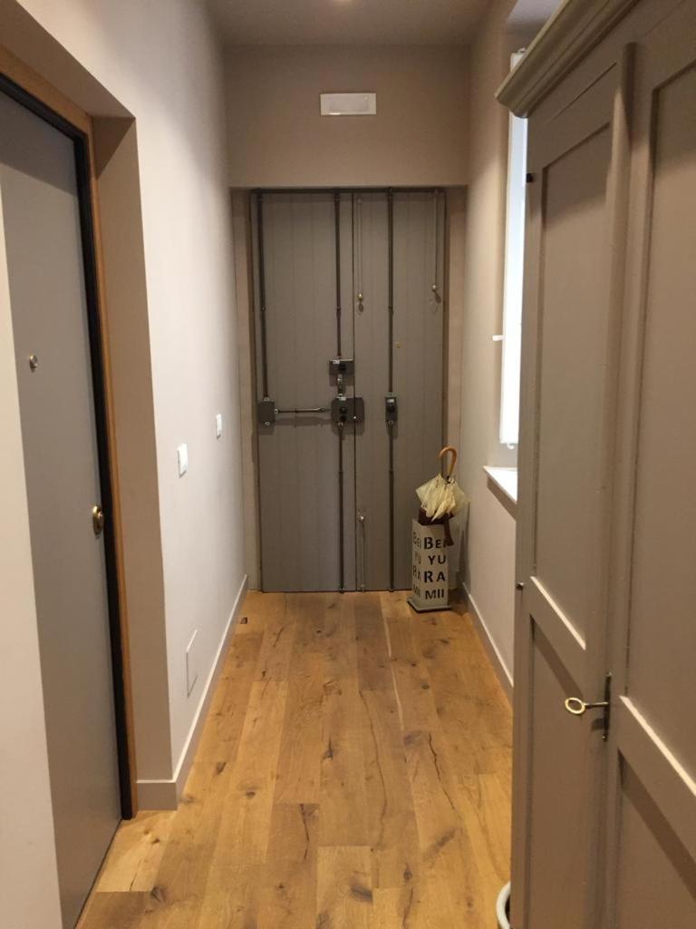 Four Elements Apartments คาตาเนีย ภายนอก รูปภาพ