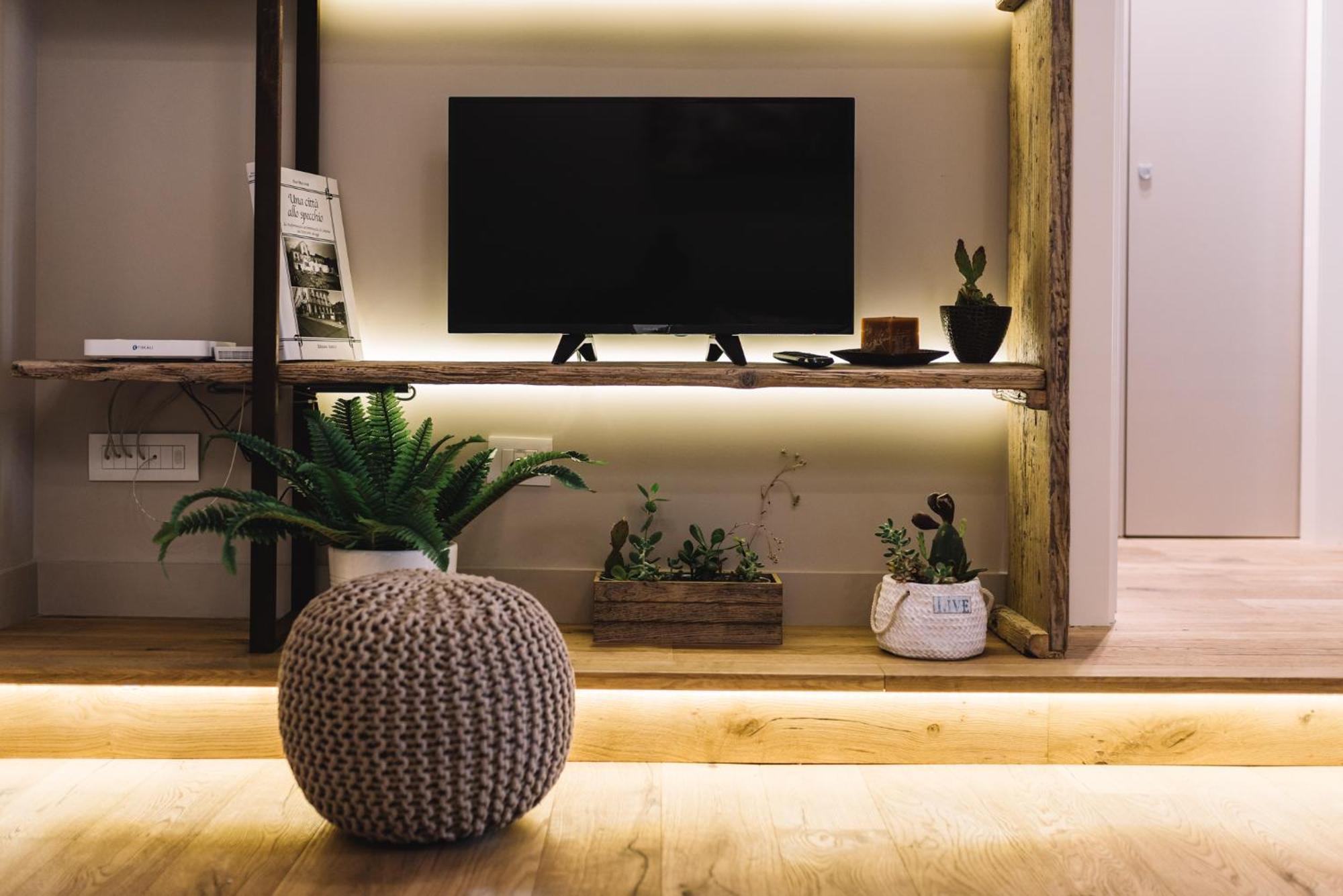 Four Elements Apartments คาตาเนีย ภายนอก รูปภาพ