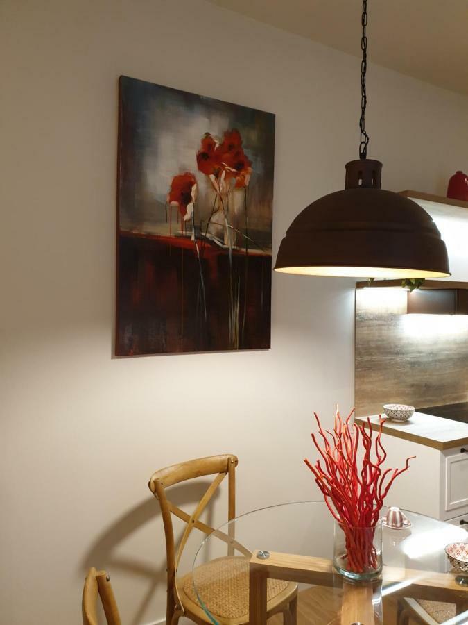 Four Elements Apartments คาตาเนีย ภายนอก รูปภาพ
